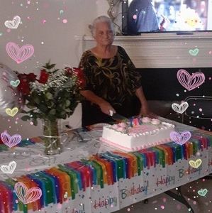 Meet your Posher, Iris